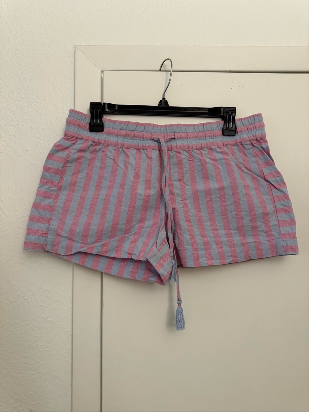 Vineyard Vines Casual Striped Shorts
